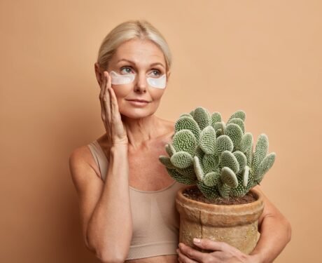 Anti-age догляд: як зберегти молодість шкіри обличчя та уповільнити старіння